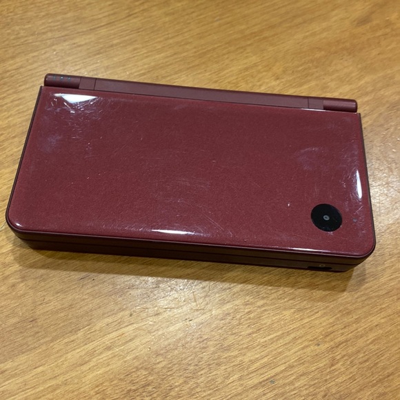 Nintendo DS XL, and bonus DS game. - Picture 2 of 11